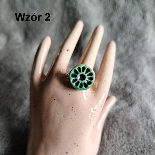 Pierścionek ceramiczny