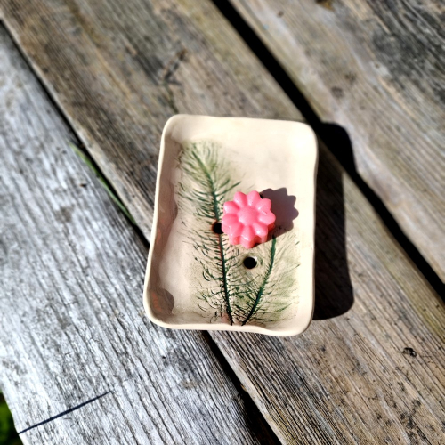 Mydelniczka ceramiczna