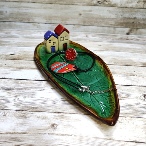 podstawka na biżuterię