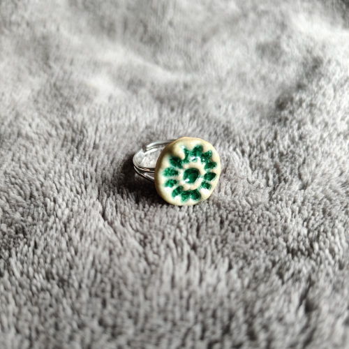 Pierścionek ceramiczny