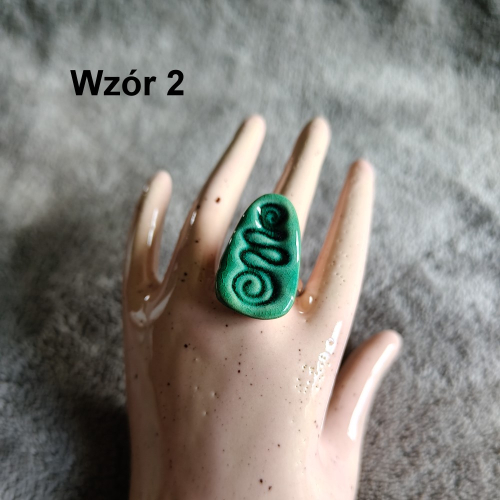 Pierścionek ceramiczny