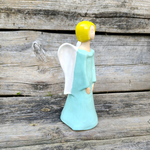Figurka anioła