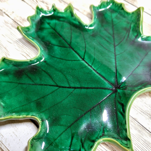 Liść ceramiczny