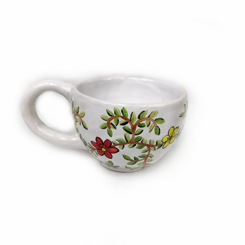 Filiżanka ceramiczna biała w kwiaty