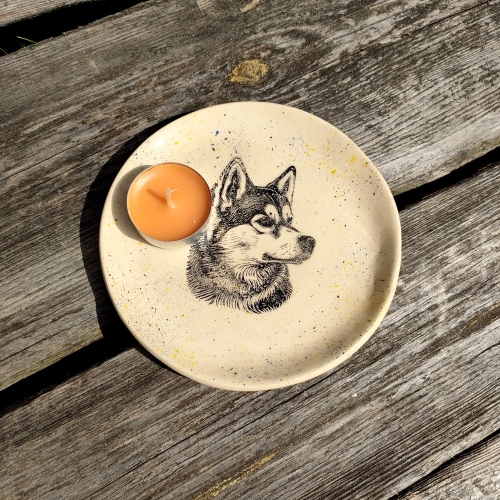 talerz ceramiczny z rysunkiem psa