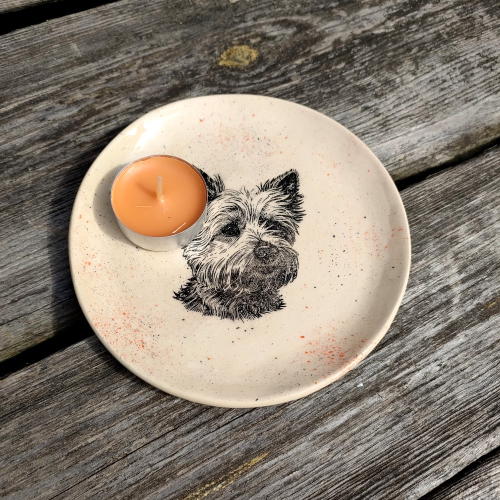talerz ceramiczny z rysunkiem psa