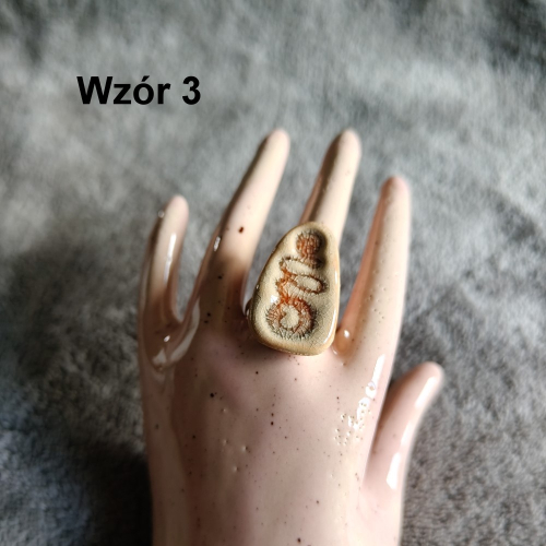 Pierścionek ceramiczny